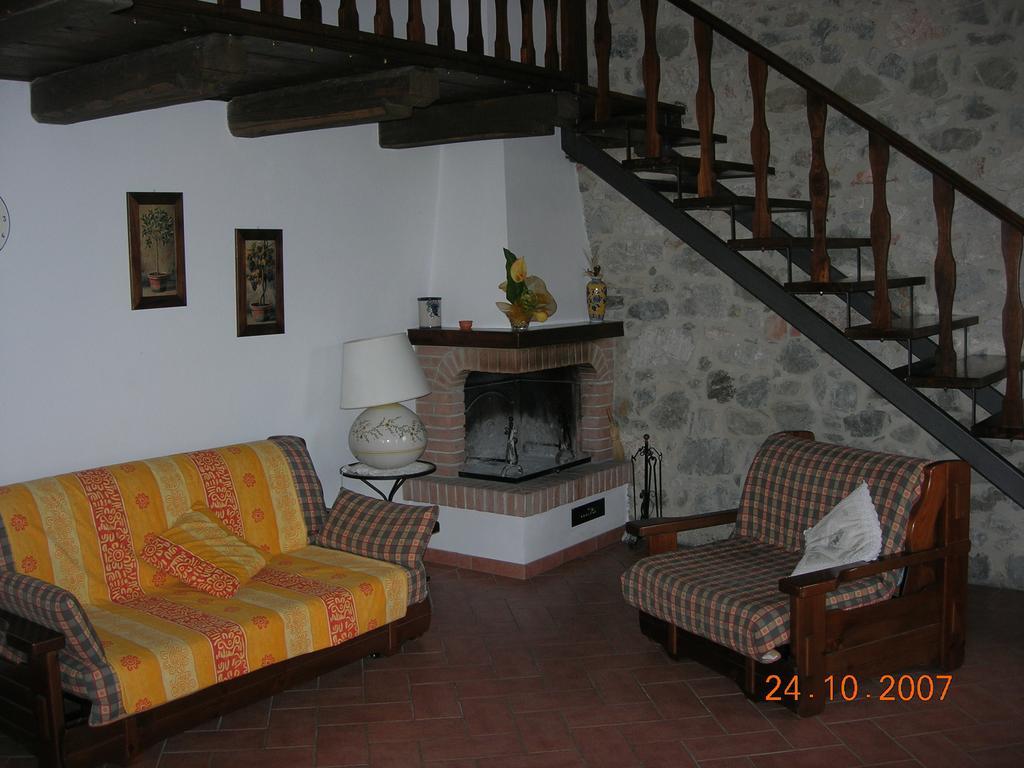 Agriturismo La Valle Del Sole Castiglione dʼOrcia Rom bilde