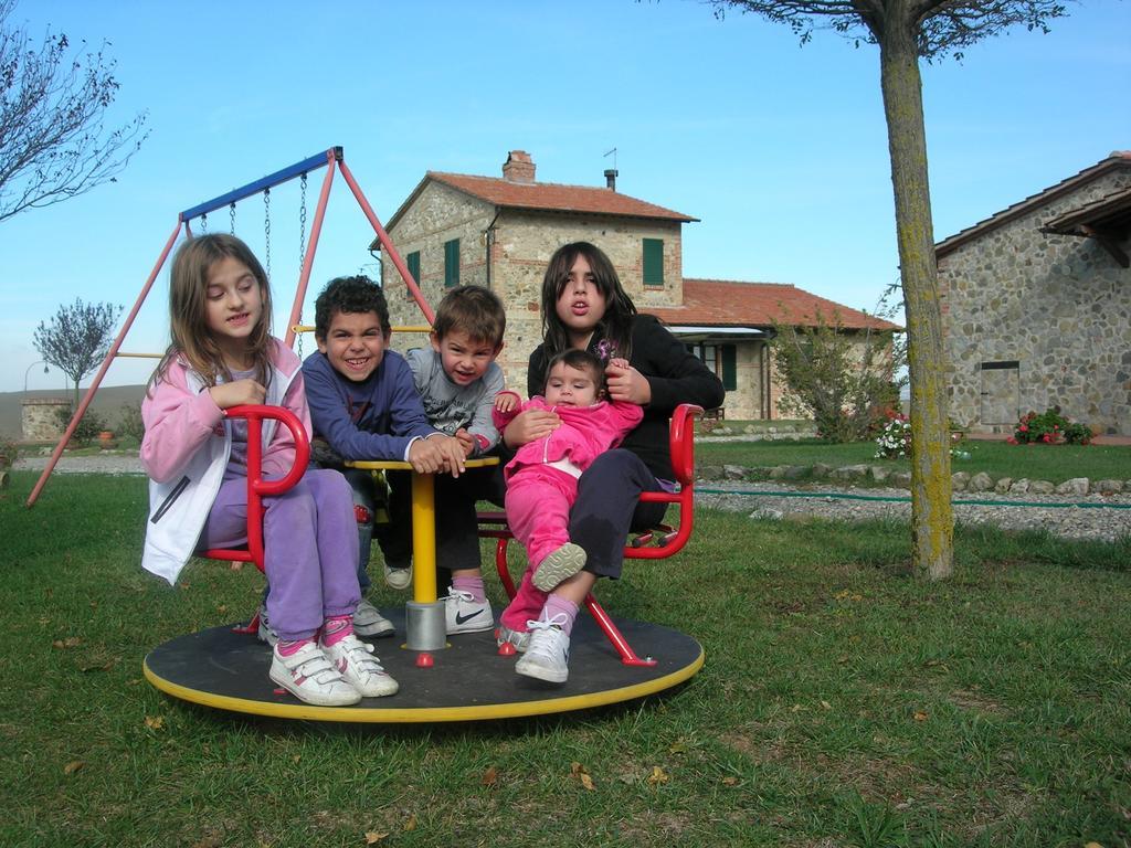 Agriturismo La Valle Del Sole Castiglione dʼOrcia Eksteriør bilde